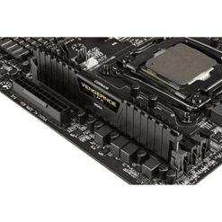 Corsair Vengence 8GB 3200Mhz